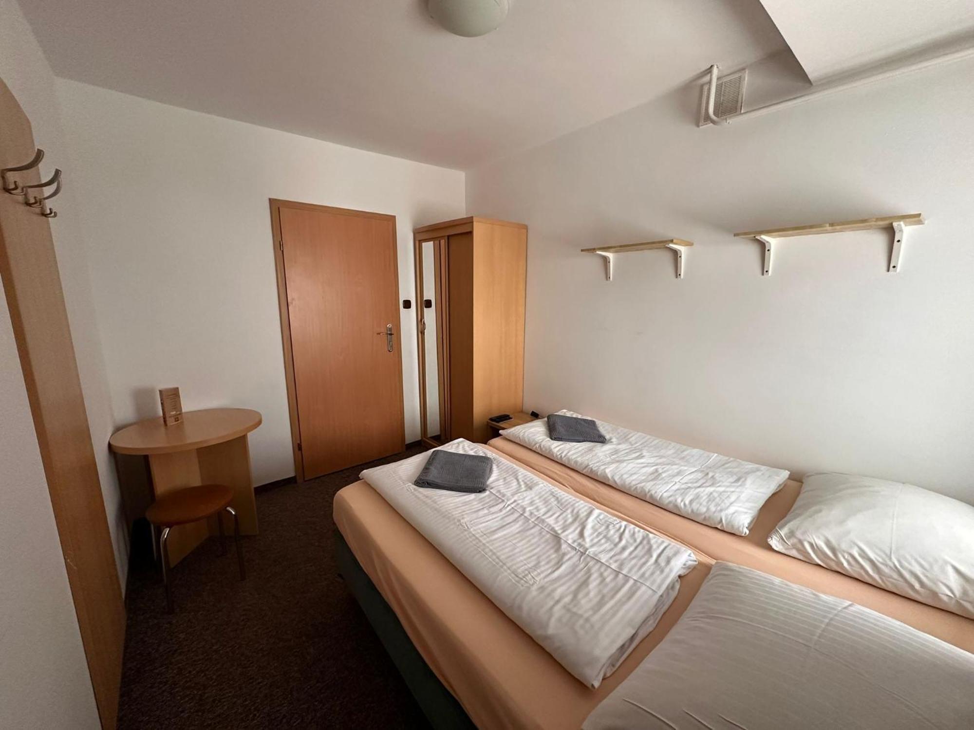 Straszny Dwor Hotel Duszniki Zdrój Værelse billede